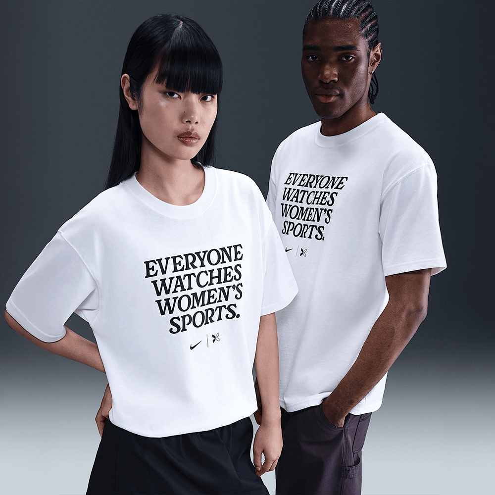  Everyone Watches Women's Sports Shirt Mother's Day Gifts For Daughter