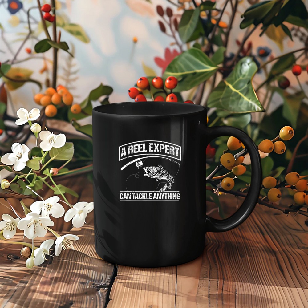 A Reel Expert Can Tackle Anything  Funny Fish & Fishing Pun Mug