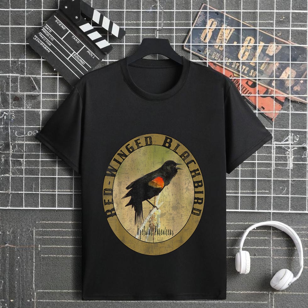 Birdwatcher Birder Nature Lover Gift Red Winged Blackbird T-Shirt