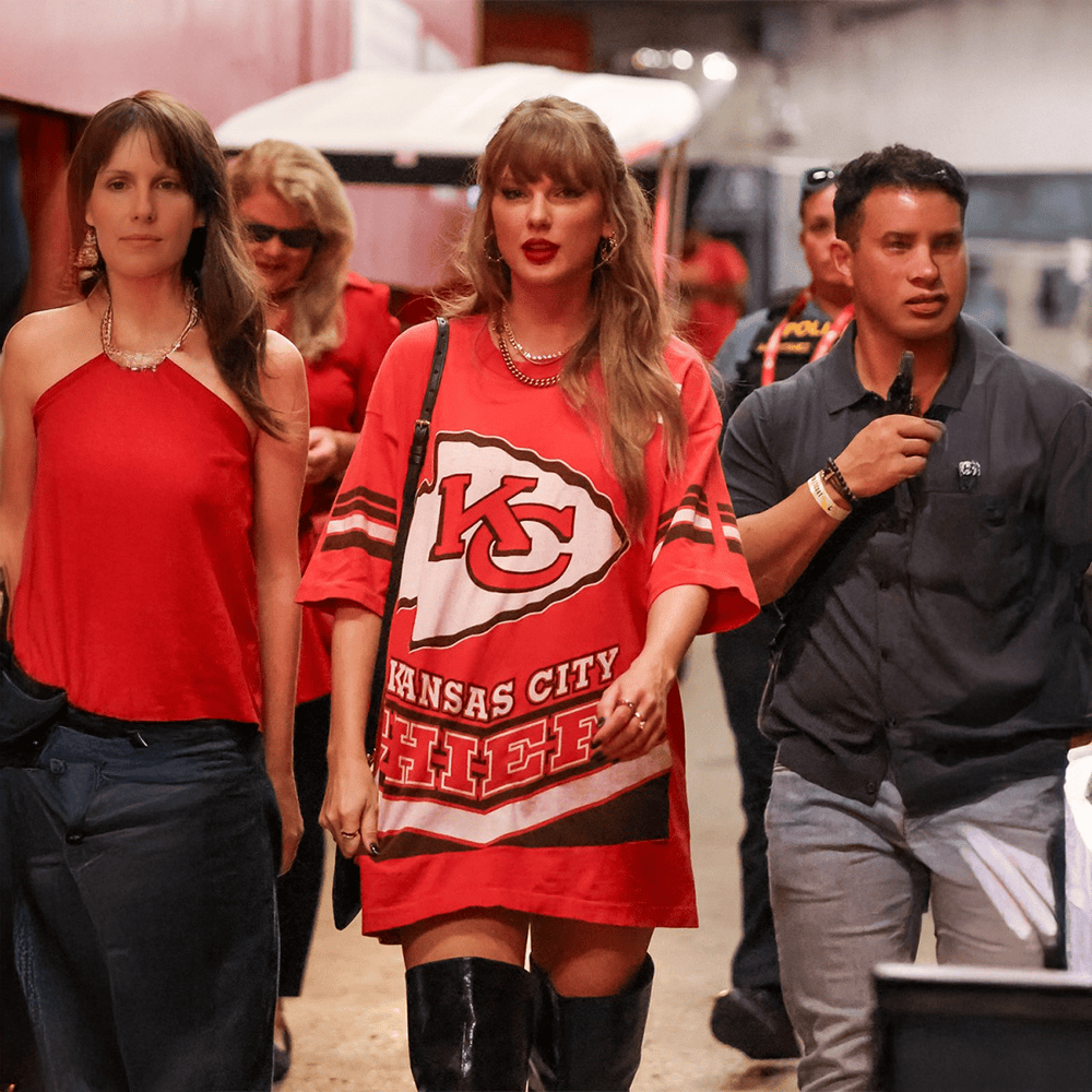 Taylor Swift Chiefs Long Shirt Taylor Swift Kansas City Chiefs T-Shirt Gifts For Swifties